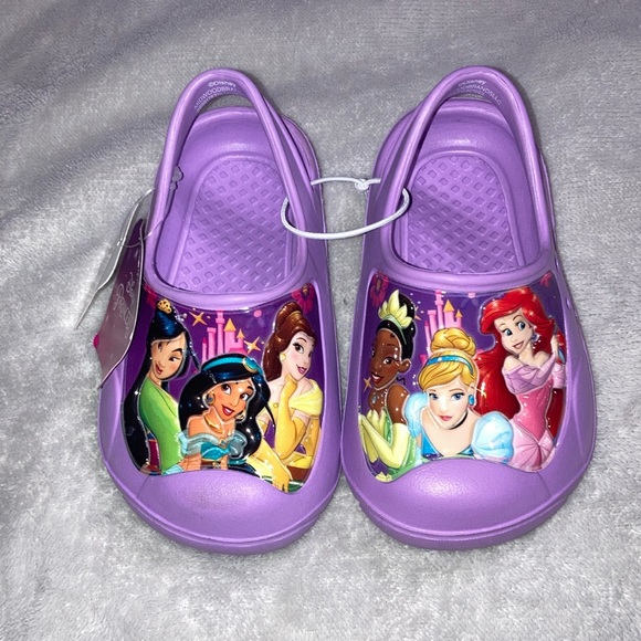 Disney Other - Princess shoes new size (5/6)🩵👑👗💛